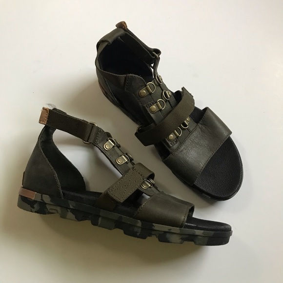 *SOLD!* NWOB Sorel torpeda Carly sandals - Picture 2 of 7